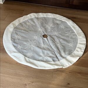 Gray and White Snowflake Tree Skirt.  $30 OBO